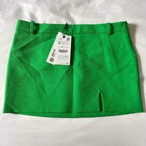 NWT Zara mini skirt size medium
